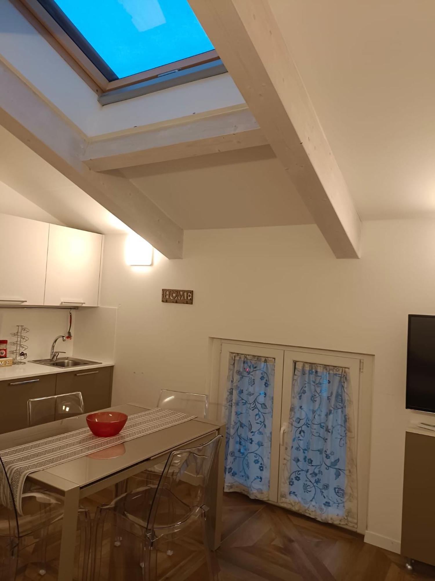 Appartement Luminoso Bilocale Zona Tibaldi Bocconi à Milan Extérieur photo